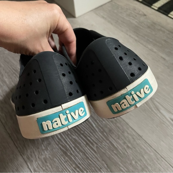 Native Jefferson Rubber Shoes Black White Mens Size 10 - Picture 3 of 6